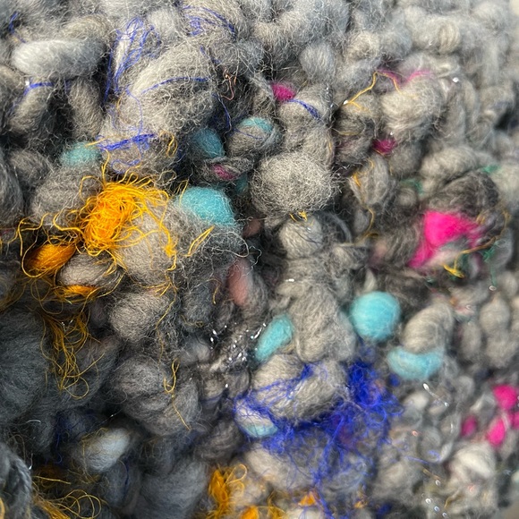 Chunky multicolor Merino wool scarf - Picture 3 of 4